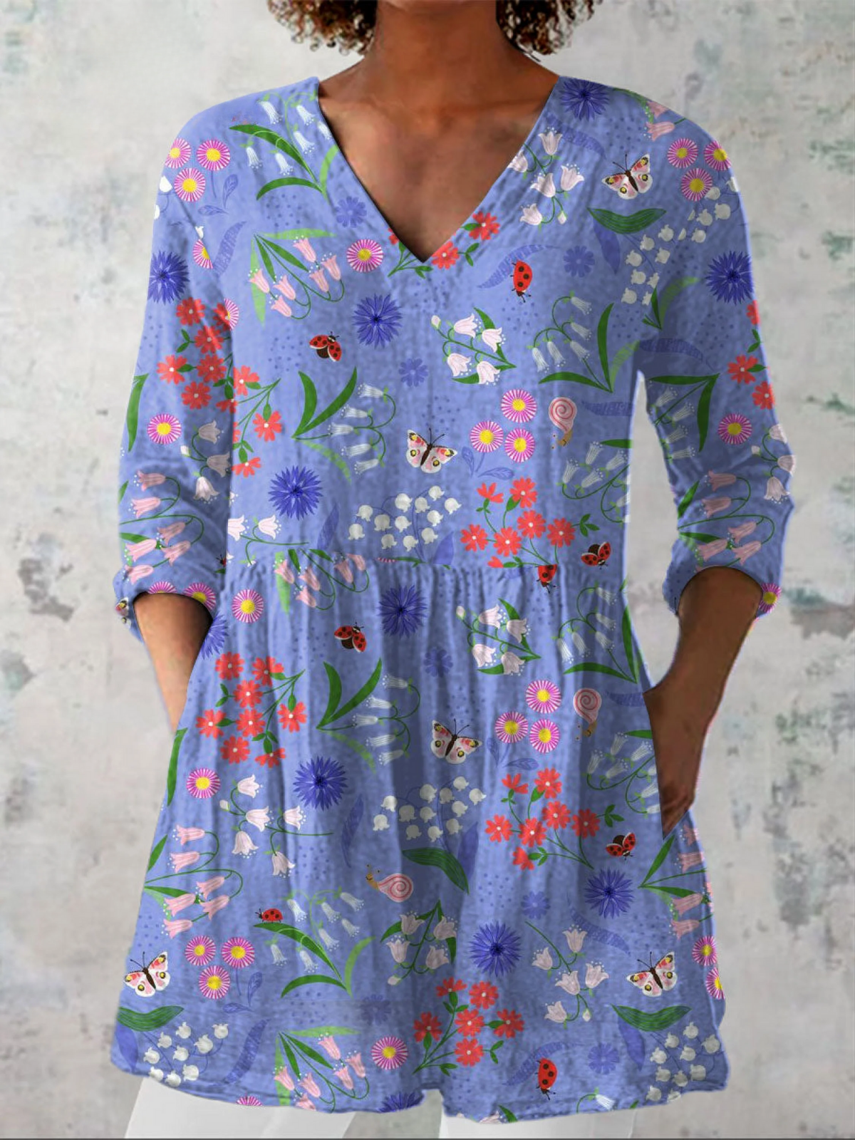 Women's Pastoral Flowers Art Print Casual Linen V-neck Tunic