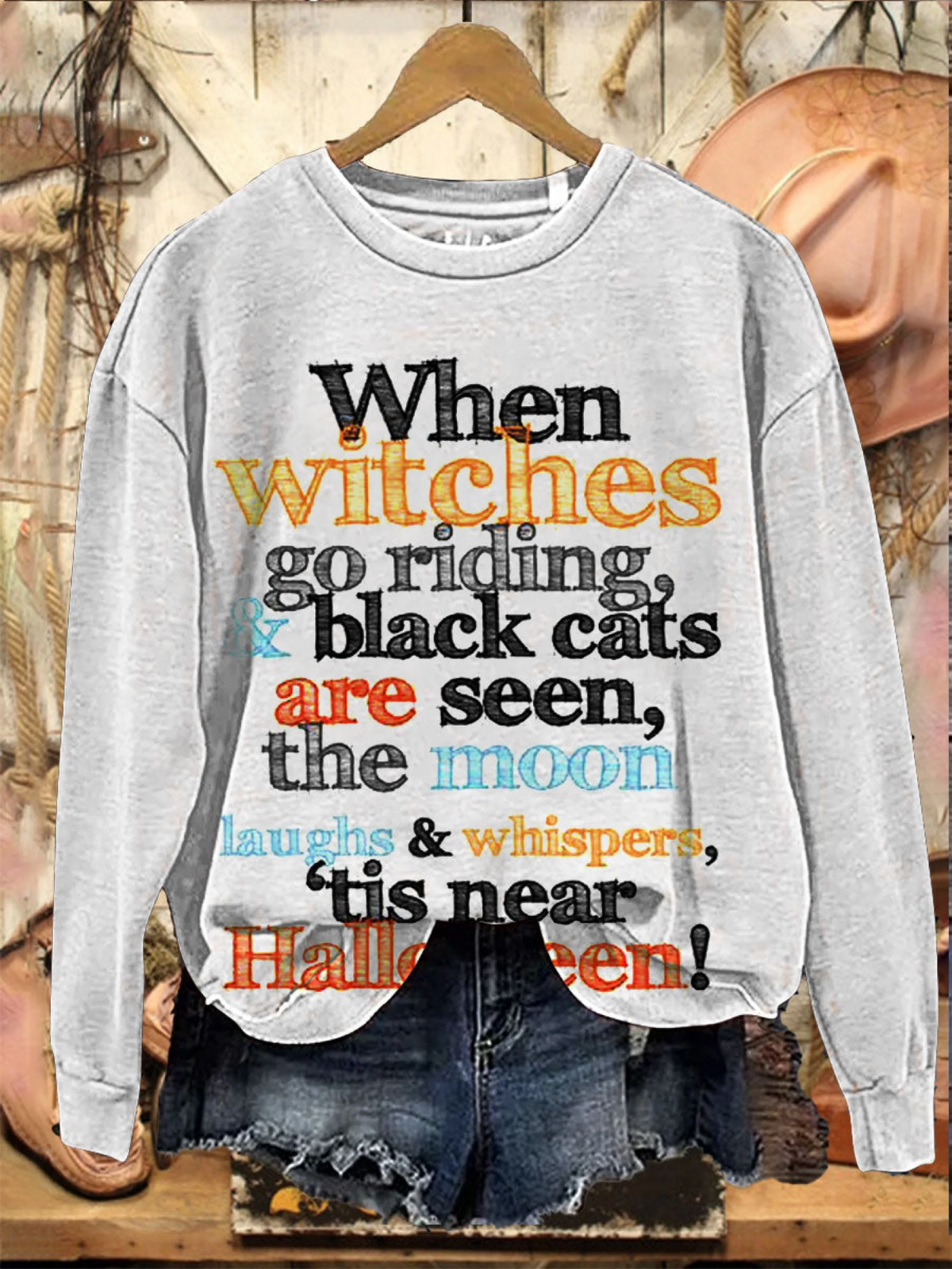 When Witches Vintage Halloween Art Print Casual Sweatshirt
