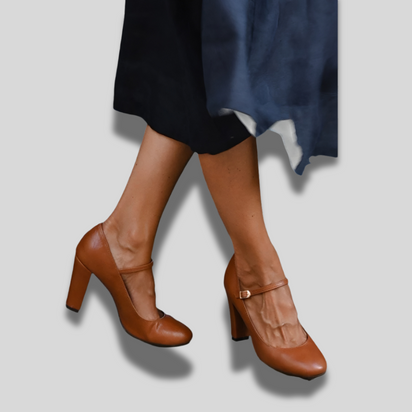 Lisa™ | Low Heeled Strappy Sandals for Women