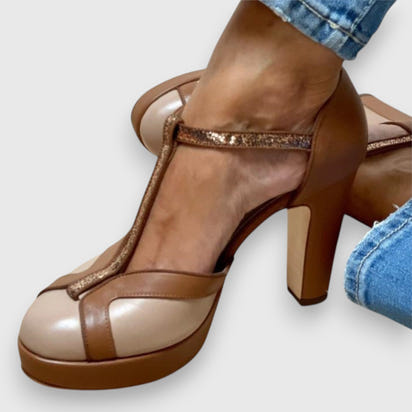 Angela – Chic and Comfortable Heeled Sandals