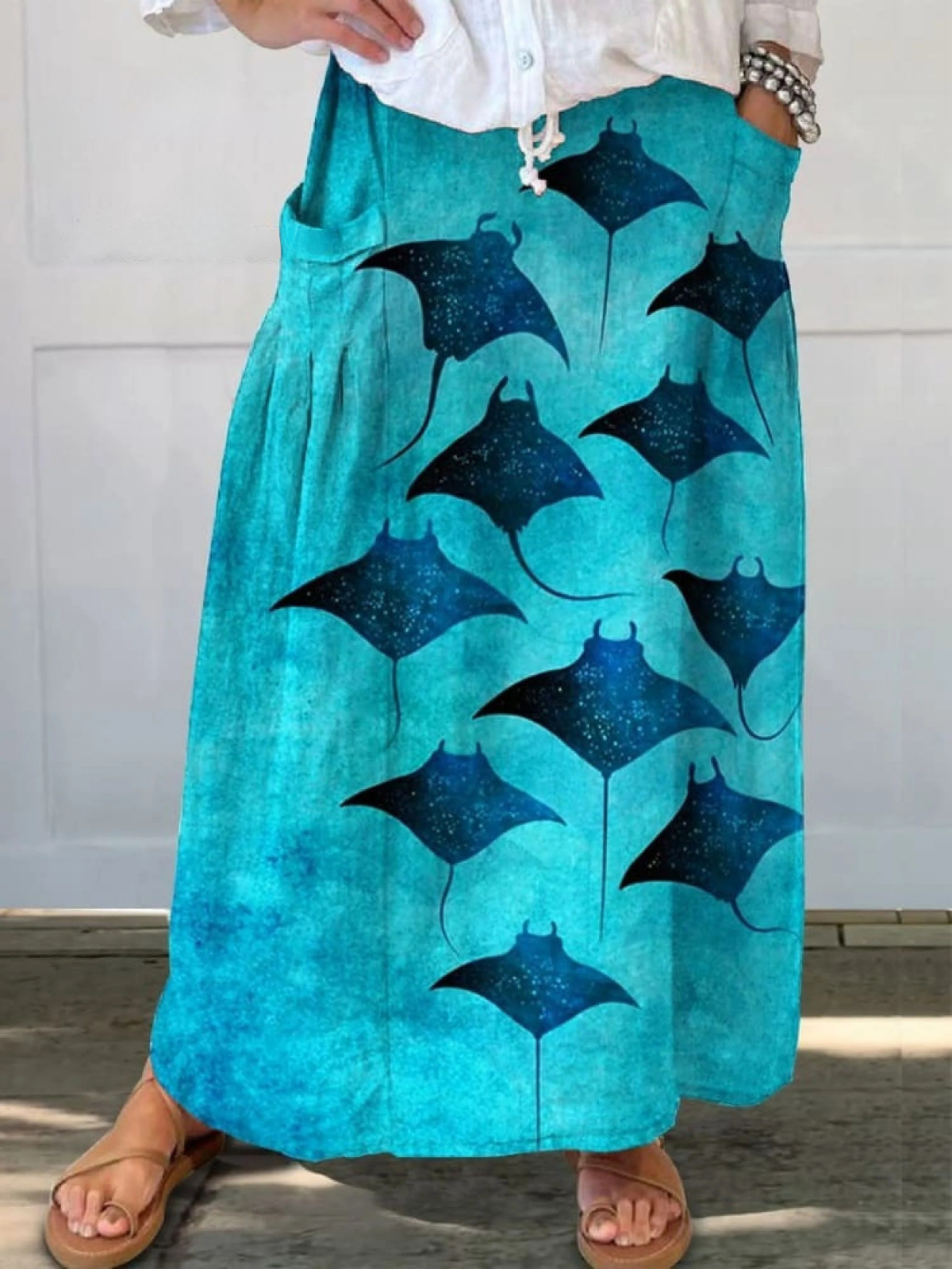 Women's Vintage Manta Rays Art Print Casual Cotton Shirt